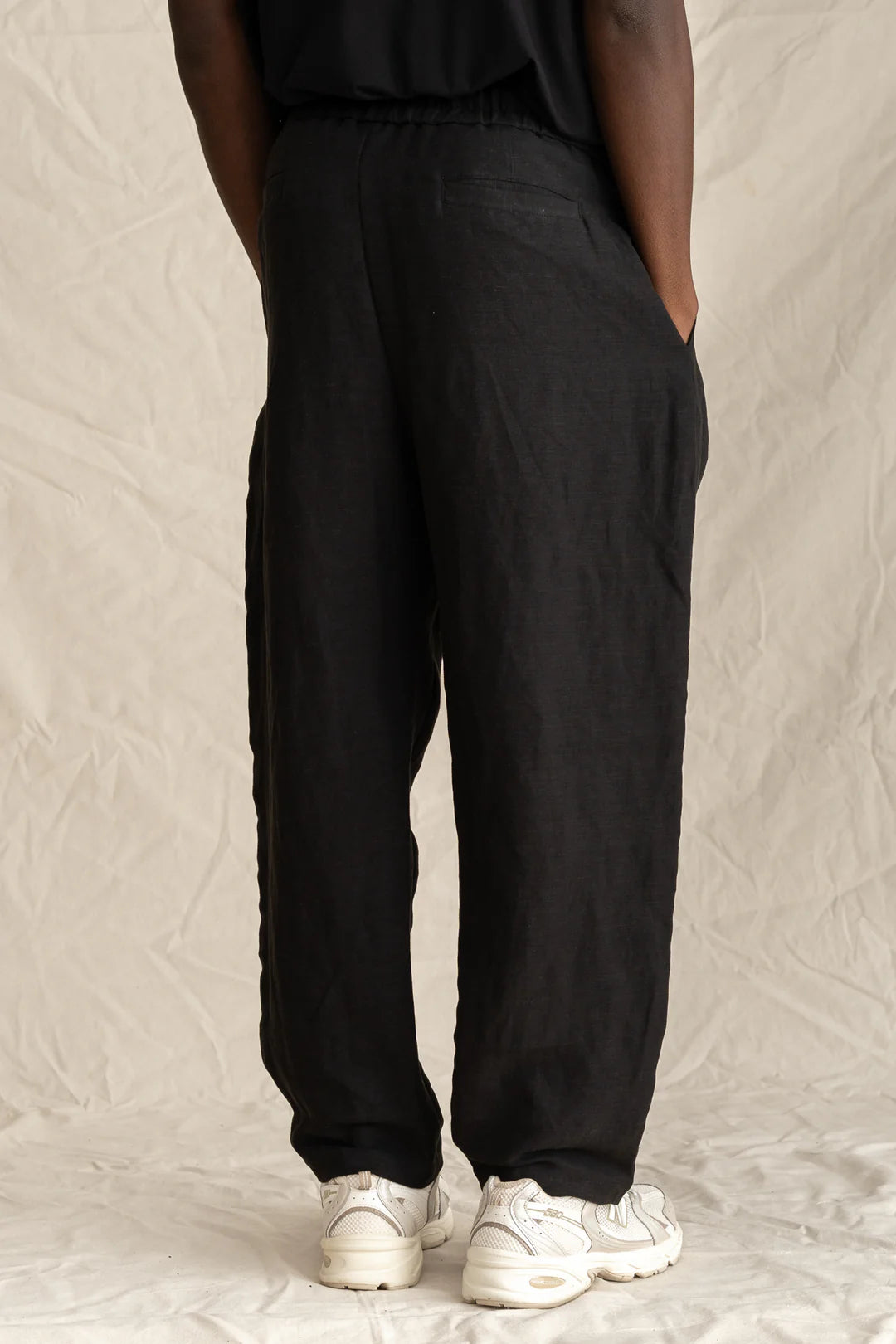 Kiub Linen Pants Black
