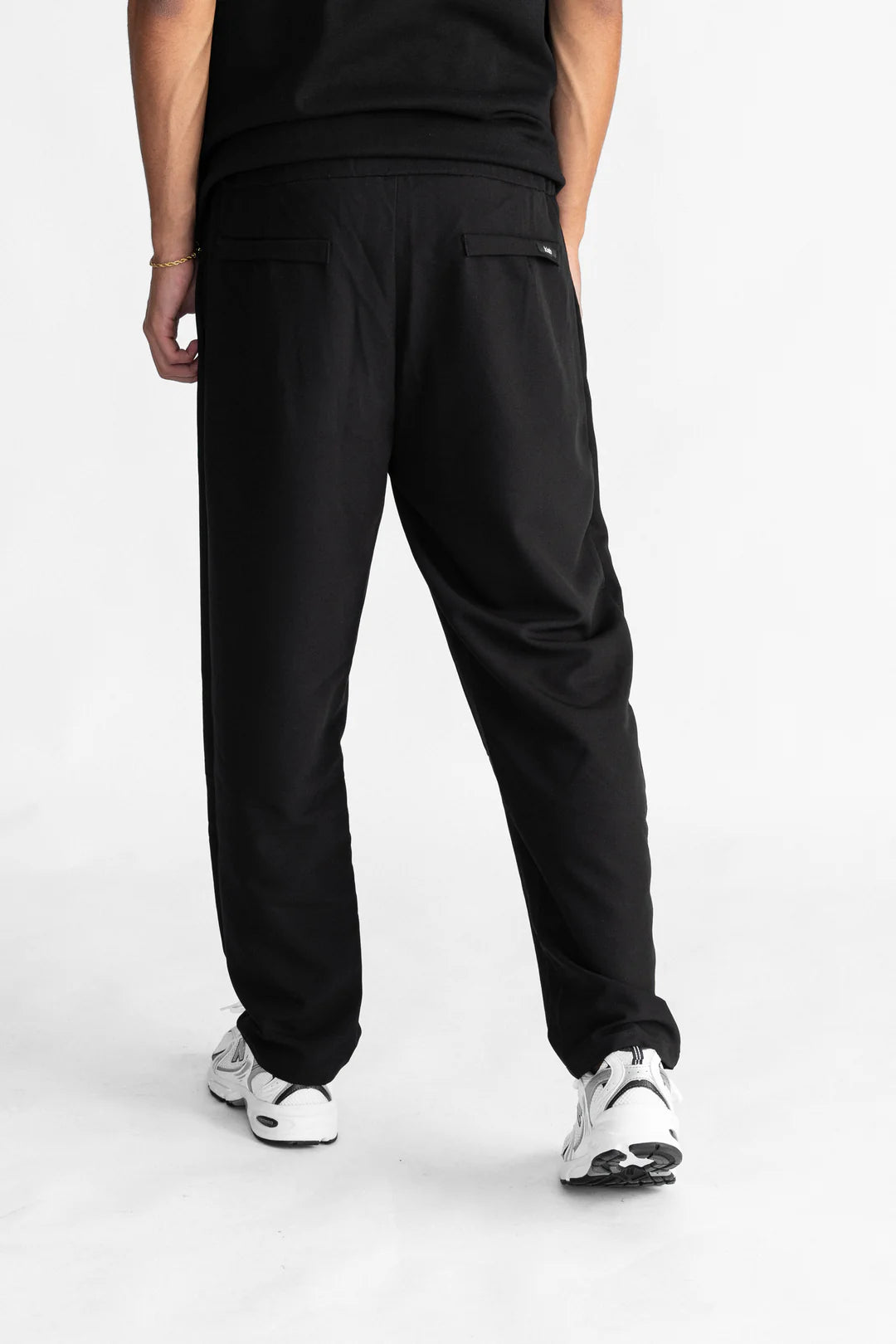 Kiub Noe Relaxed Black