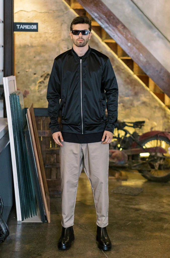 Kiub Apolo Black Bomber
