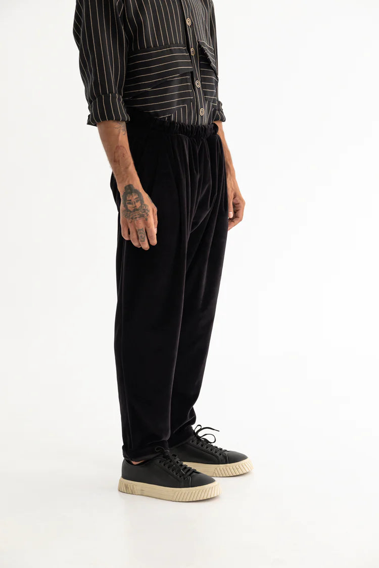 Dante Jacopo Velvet Black Button