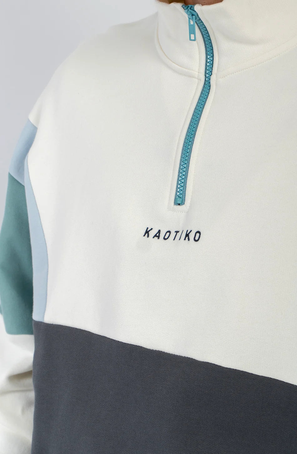 Kaotiko Crew Arthur Ivory/Black/Niagara