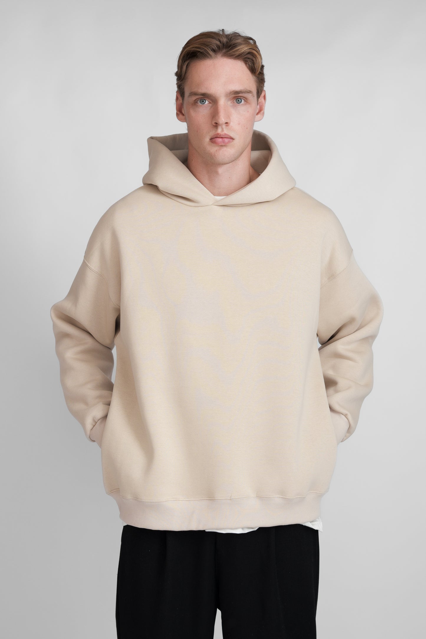 Kiub Hoodie Ecru
