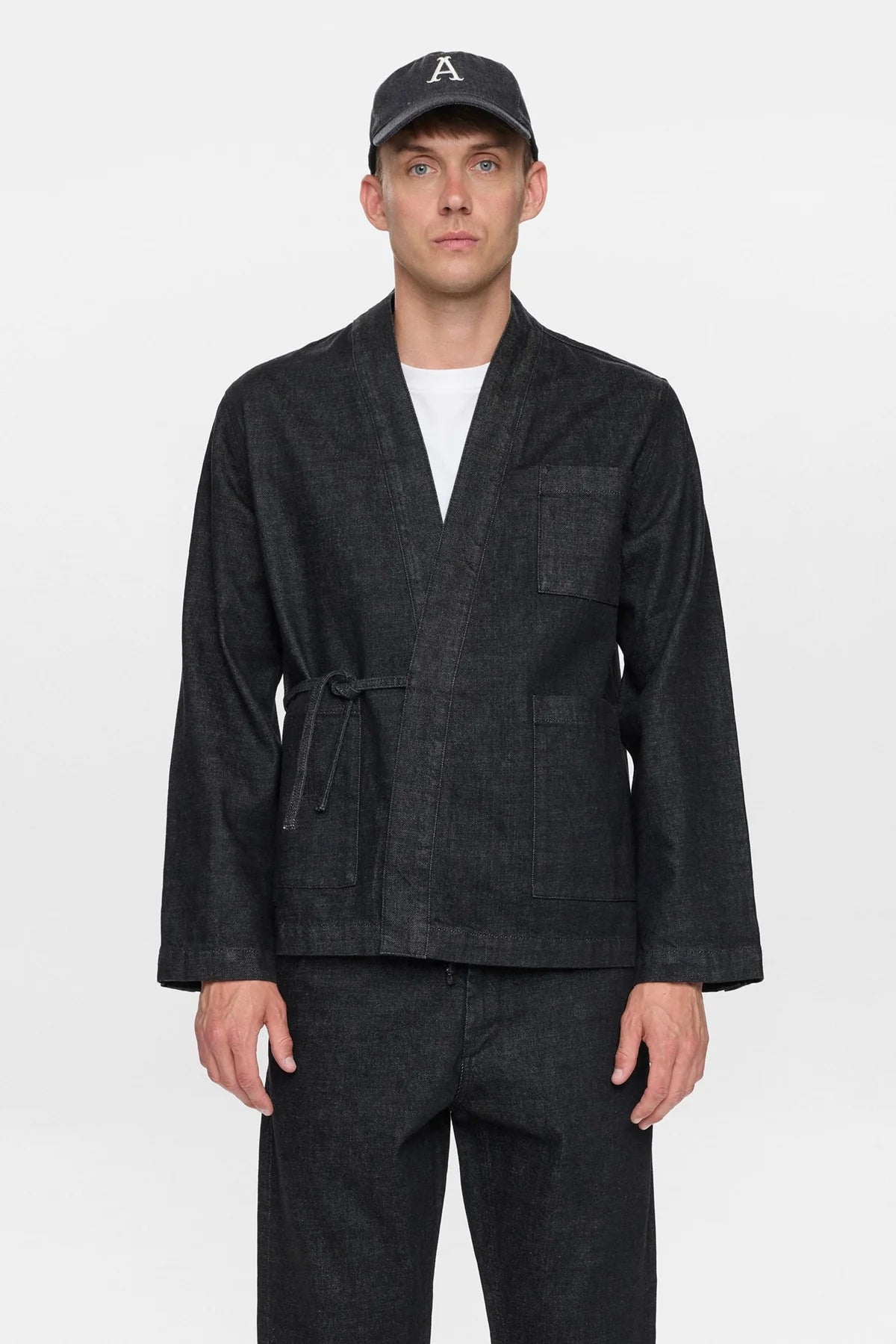Anerkjendt Akjesper Selvedge Denim Kimono - Black